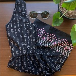 Black and white pattern dress